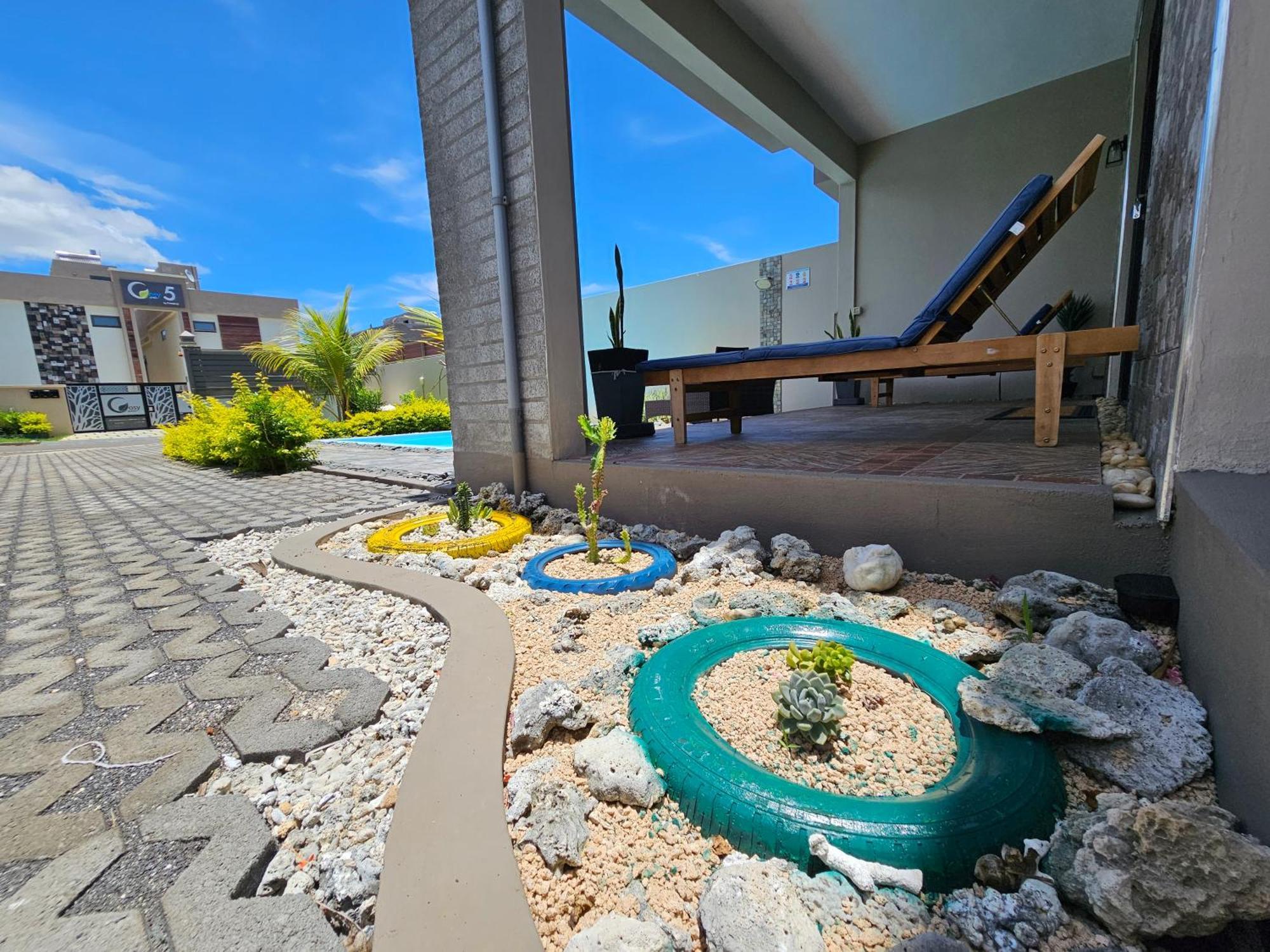 Villa Aahana - Flic En Flac ภายนอก รูปภาพ